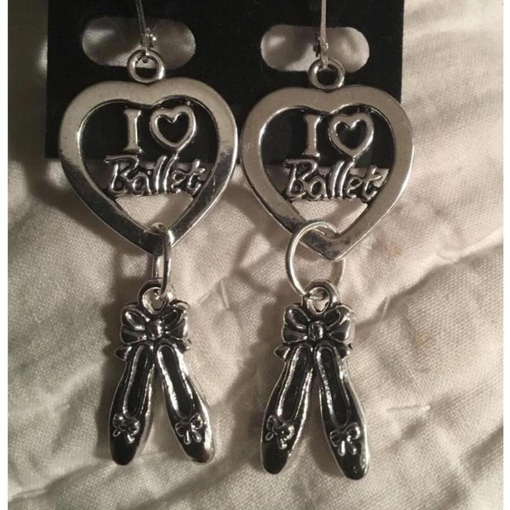 D503 Point Ballet Earrings